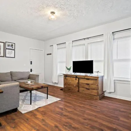 Side By Side Entire Lakewood Duplex Large Groups